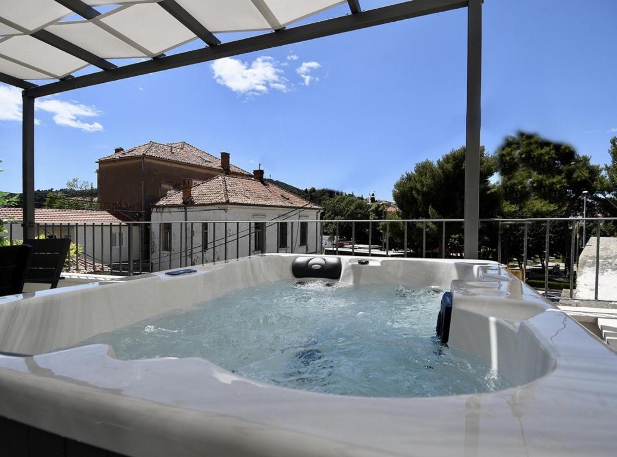 Jacuzzi Apartment Mickey Дубровник Екстер'єр фото