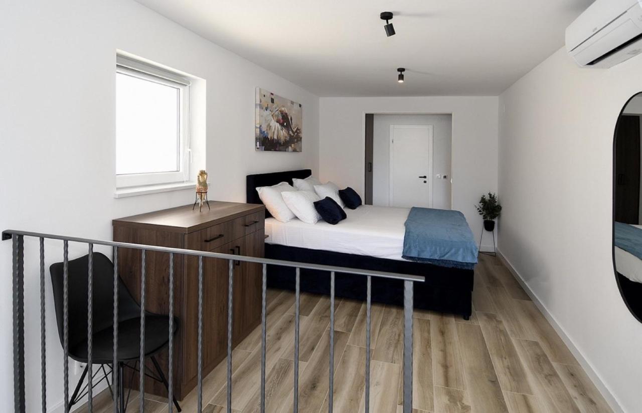 Jacuzzi Apartment Mickey Дубровник Екстер'єр фото